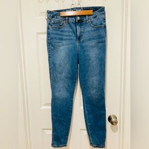 NWOT TORRID size 10R - 14R Trio Fit Skinny Limitless Stretch Feel the Fit